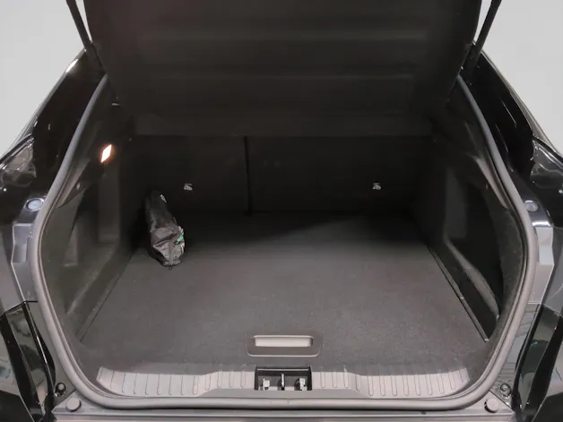 RENAULT Arkana 1.6 E-Tech Engineered