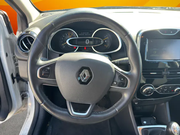 RENAULT Clio 0.9 12V Swiss Edition