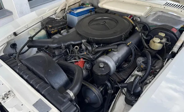 MERCEDES-BENZ 350 SL V8