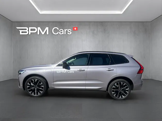 VOLVO XC60 T6 eAWD PluginHybrid Ultra Dark Geartronic