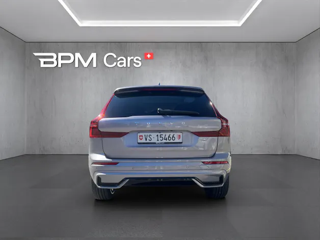 VOLVO XC60 T6 eAWD PluginHybrid Ultra Dark Geartronic