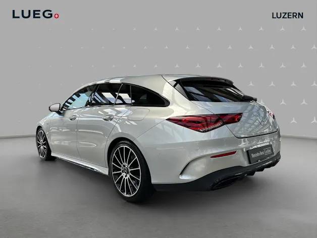 MERCEDES-BENZ CLA Shooting Brake 250 4Matic 7G-DCT AMG Line