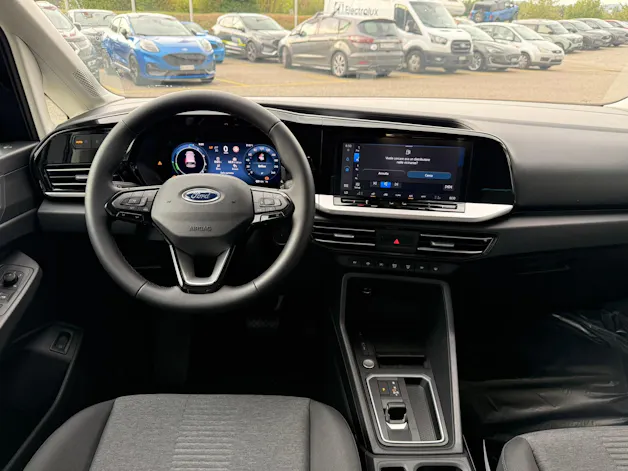 FORD Grand Tourneo Connect 1.5 PHEV Active Automat