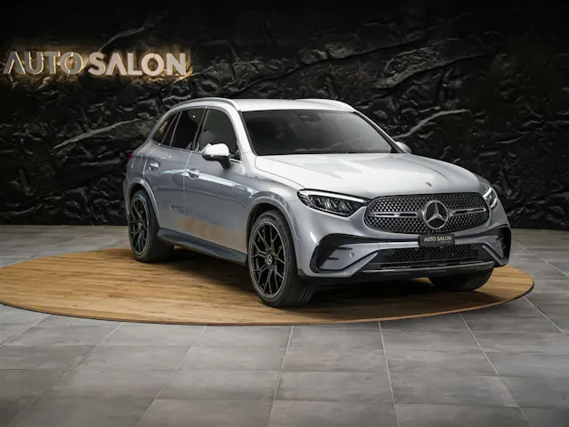 MERCEDES-BENZ GLC 300 d AMG Line 4matic *21" Felgen*Sitzheizung*Anhängerkupplung*