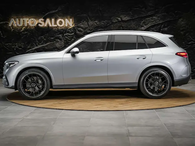 MERCEDES-BENZ GLC 300 d AMG Line 4matic *21" Felgen*Sitzheizung*Anhängerkupplung*