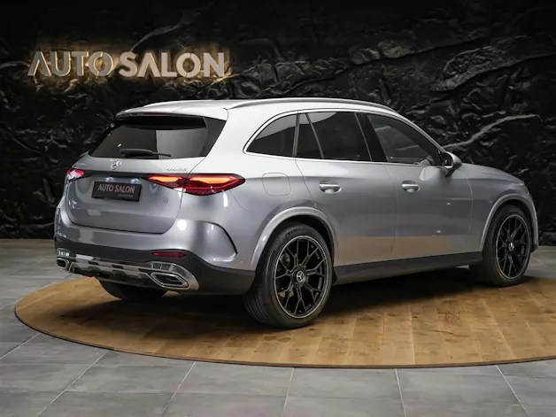 MERCEDES-BENZ GLC 300 d AMG Line 4matic *21" Felgen*Sitzheizung*Anhängerkupplung*