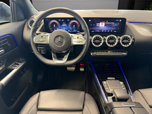 MERCEDES-BENZ GLA 250 e 8G-DCT