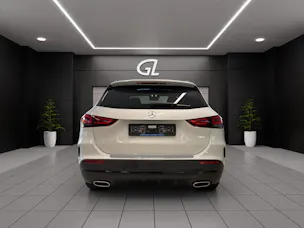 MERCEDES-BENZ GLA 250 e 8G-DCT