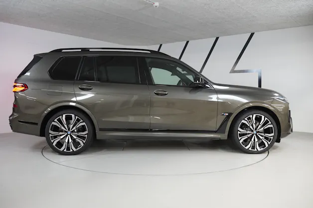 BMW X7 xDrive 48V M60i Steptronic M Sport Pro