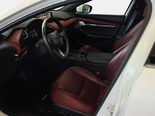 MAZDA 3 2.0/186 Exclusive-Line