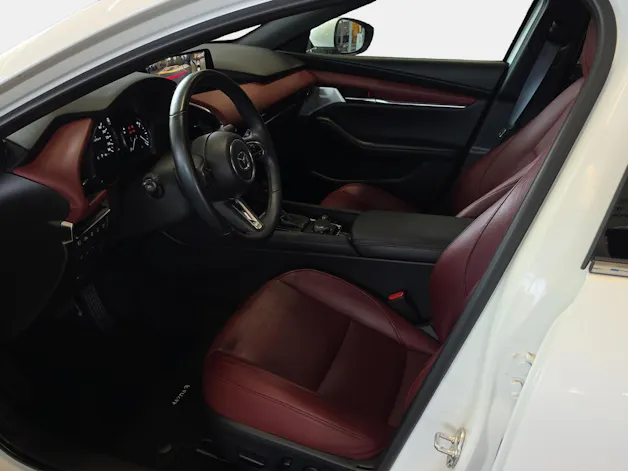 MAZDA 3 2.0/186 Exclusive-Line