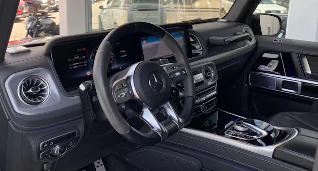 MERCEDES-BENZ Brabus G700