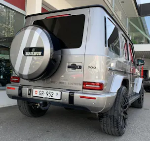 MERCEDES-BENZ Brabus G700