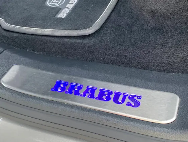 MERCEDES-BENZ Brabus G700