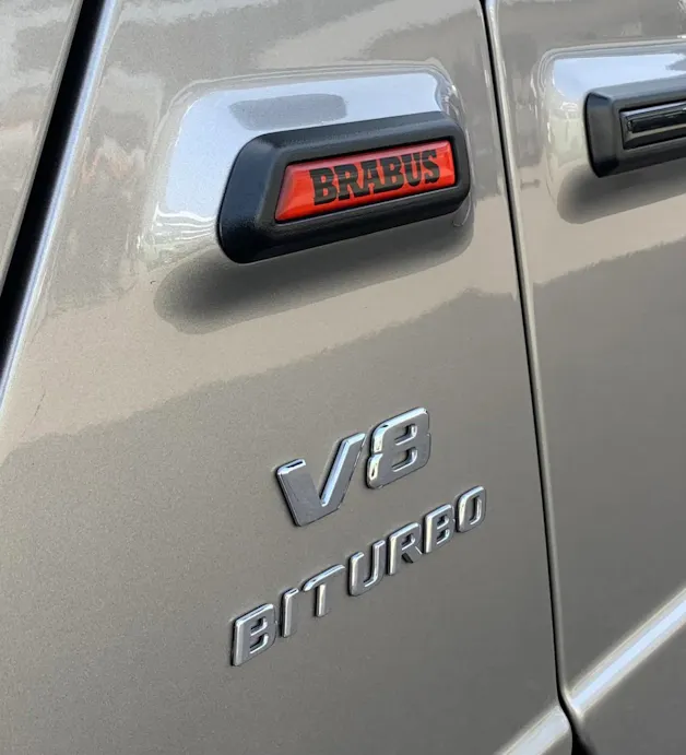 MERCEDES-BENZ Brabus G700