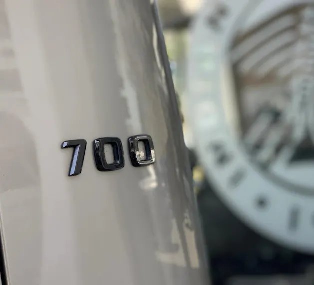 MERCEDES-BENZ Brabus G700