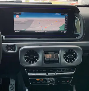MERCEDES-BENZ Brabus G700