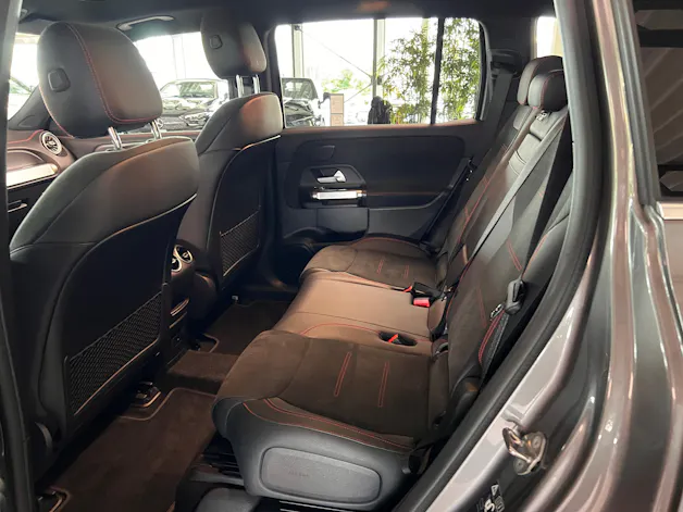 MERCEDES-BENZ EQB 350 AMG Line 4Matic
