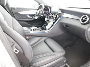 MERCEDES-BENZ C 250 d AMG Line 4M