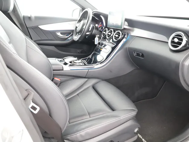 MERCEDES-BENZ C 250 d AMG Line 4M