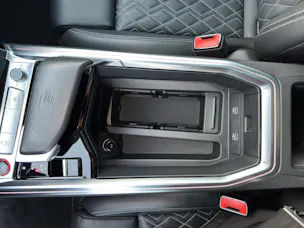 AUDI e-tron S quattro