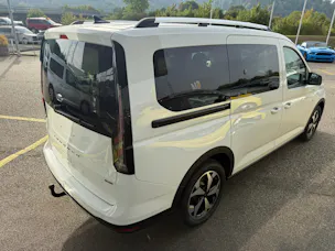 FORD Grand Tourneo Connect 1.5 PHEV Active Automat