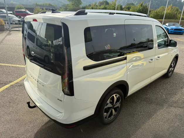 FORD Grand Tourneo Connect 1.5 PHEV Active Automat