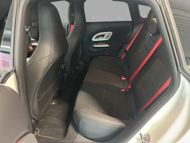 MERCEDES-BENZ CLA Shooting Brake 350 4Matic 85 kWh EQ