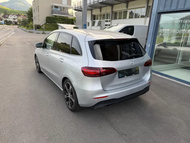 MERCEDES-BENZ B 220 4Matic 8G-DCT