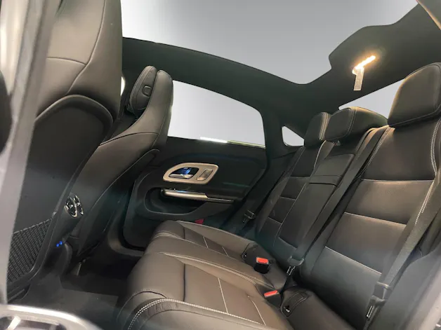 MERCEDES-BENZ CLA 220 8G-DCT 4Matic