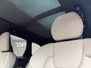 VOLVO XC60 T6 eAWD PluginHybrid Ultra Dark Geartronic