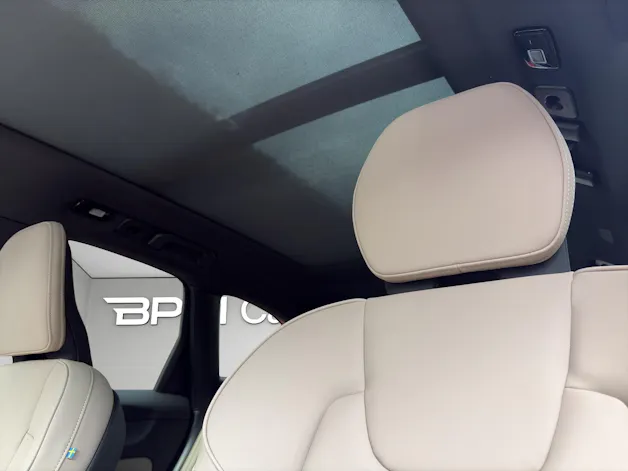 VOLVO XC60 T6 eAWD PluginHybrid Ultra Dark Geartronic