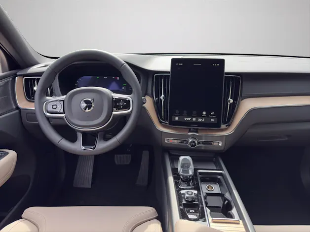 VOLVO XC60 T6 eAWD PluginHybrid Ultra Dark Geartronic