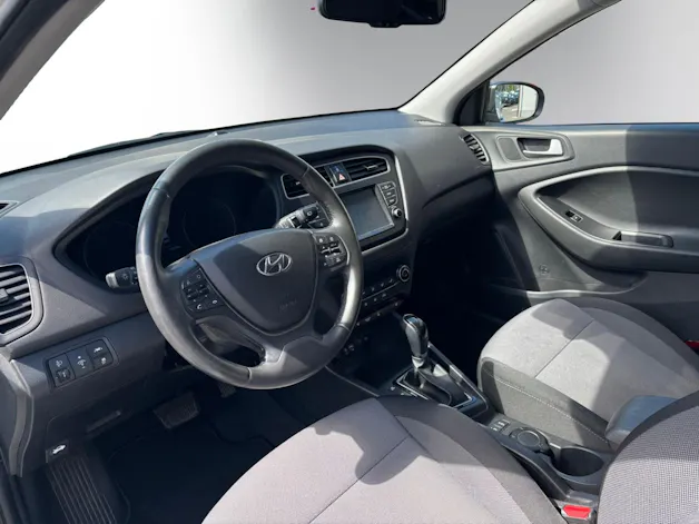 HYUNDAI i20 1.0 T-GDi Amplia