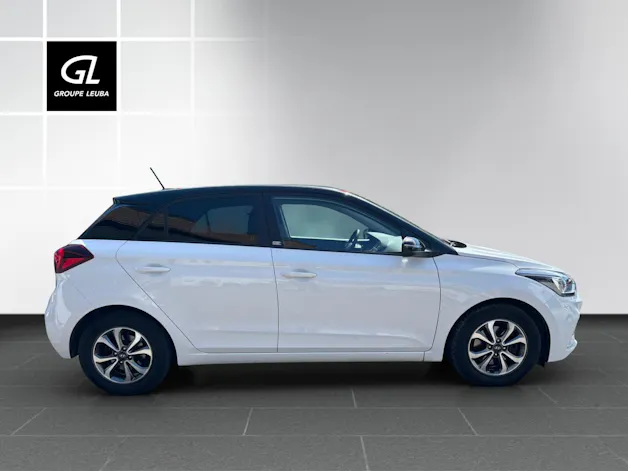 HYUNDAI i20 1.0 T-GDi Amplia