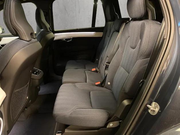 VOLVO XC60 B5 Benzin Mild Hybrid AWD Plus Bright Geartronic
