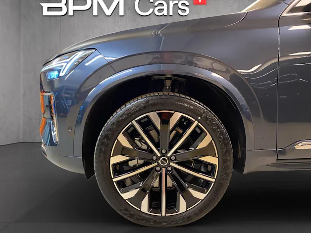 VOLVO XC60 B5 Benzin Mild Hybrid AWD Plus Bright Geartronic