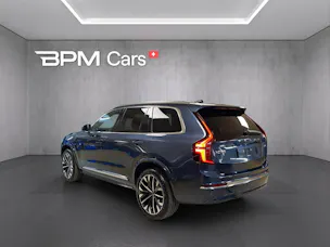 VOLVO XC60 B5 Benzin Mild Hybrid AWD Plus Bright Geartronic