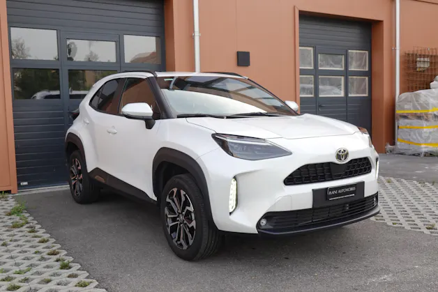 Toyota Yaris Cross 1.5 Trend e-CVT "* Garantie 10ans/185'000Kms * Sièges chauffants * Caméra de recul * Tempomat Adaptatif *"