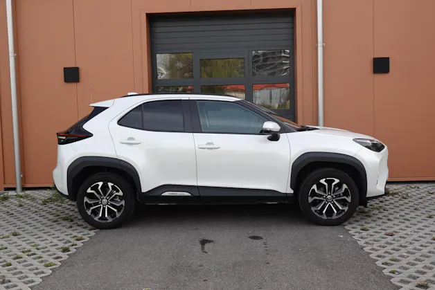 Toyota Yaris Cross 1.5 Trend e-CVT "* Garantie 10ans/185'000Kms * Sièges chauffants * Caméra de recul * Tempomat Adaptatif *"