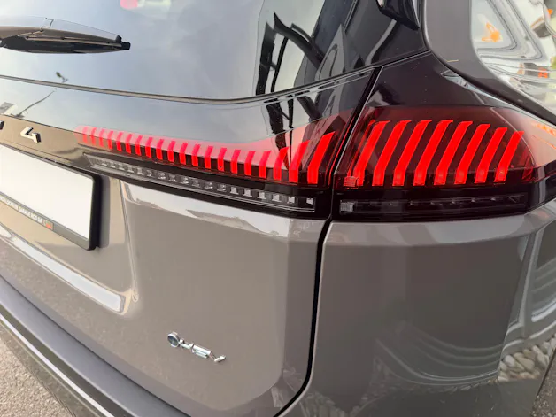 Toyota RAV-4 2.5 HSD Premium e-CVT AWD