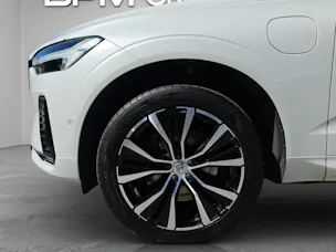 VOLVO XC60 2.0 T6 TE Ultimate Dark eAWD