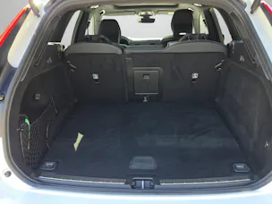 VOLVO XC60 2.0 T6 TE Ultimate Dark eAWD