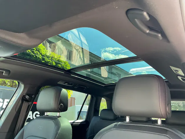 VW Tiguan Allspace R-Line 4Motion ***PANORAMADACH & ANHÄNGERKUPPLUNG ***