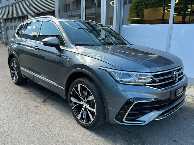VW Tiguan Allspace R-Line 4Motion ***PANORAMADACH & ANHÄNGERKUPPLUNG ***