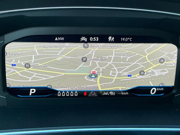 VW Tiguan Allspace R-Line 4Motion ***PANORAMADACH & ANHÄNGERKUPPLUNG ***
