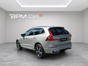 VOLVO XC60 2.0 B4 MH R-Design AWD