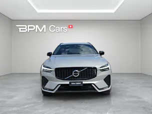VOLVO XC60 2.0 B4 MH R-Design AWD