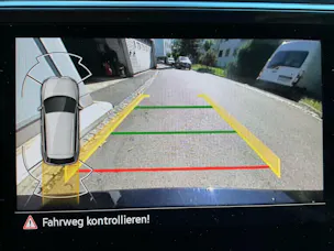 VW Tiguan Allspace R-Line 4Motion *** PANORAMADACH & 7 PLÄTZER ***