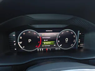 SKODA Karoq 2.0 TSI SportLine 4x4 DSG